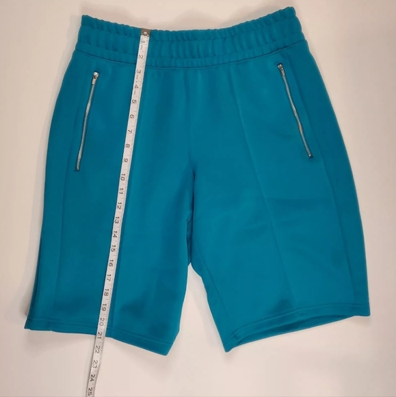 Puma x TMC Mens Size M Hustle Way Bermuda Shorts Nipsey Hussle Teal 531215-01 - Picture 3 of 12